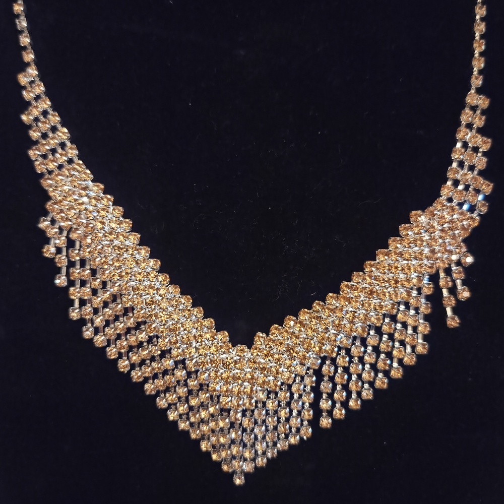 Sparkling Champagne Colored Rhinestone Collar/Bib Necklace in Silver Tone - Picture 8 of 15